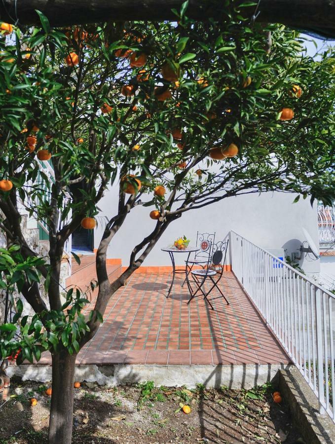 Chez Amelie Villa Амалфи Екстериор снимка